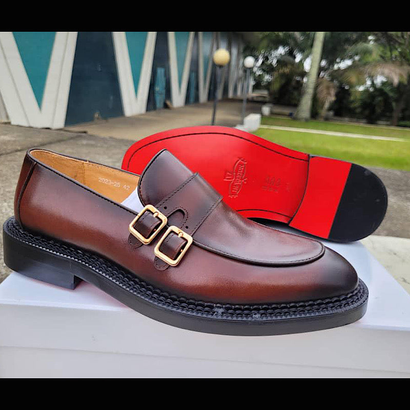 Soulier matière en cuir