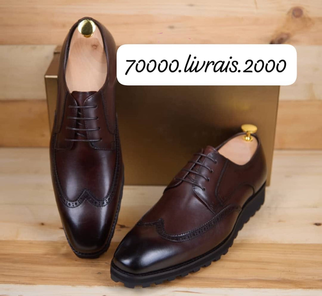 Soulier matière en cuir semelle gomme