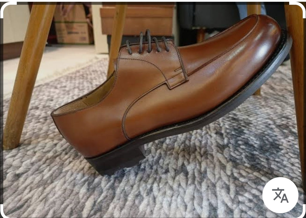 Soulier matière en cuir