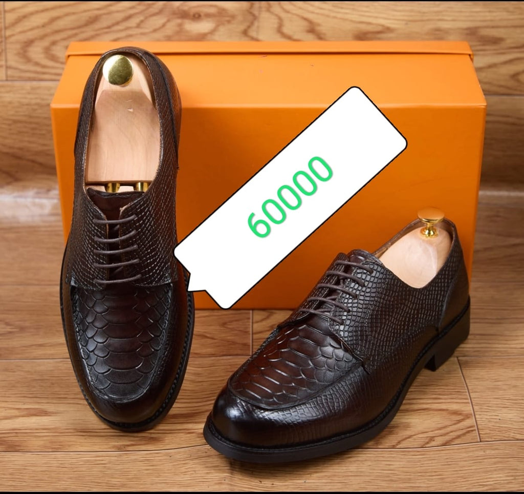 Soulier matière en cuir