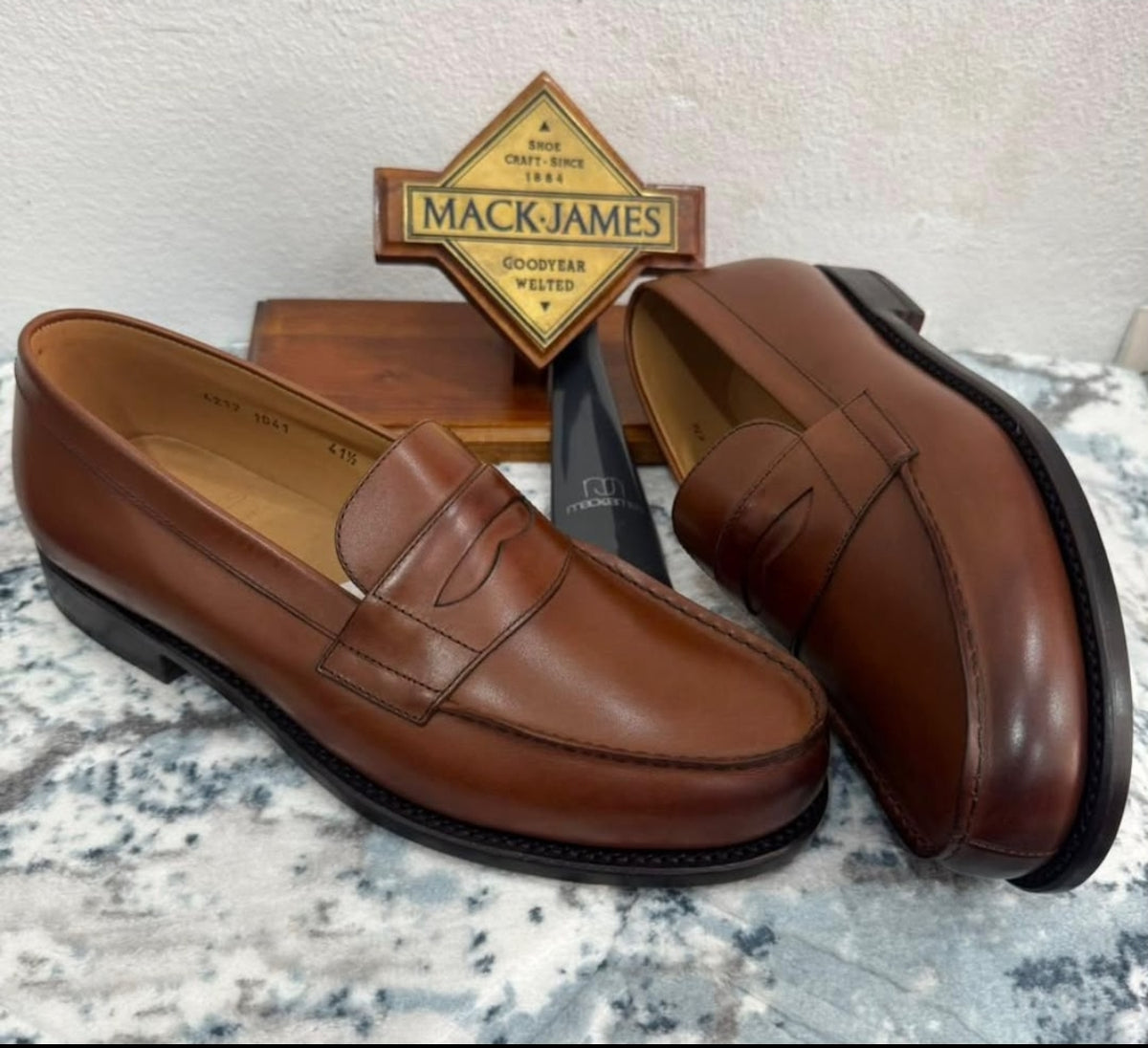 MACK JAMES Lamarque Italienne