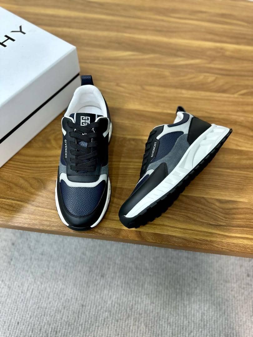GVC Bleu Marine Sneaker