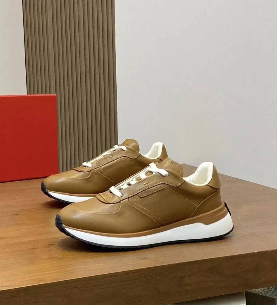 SPT Camel Sneaker