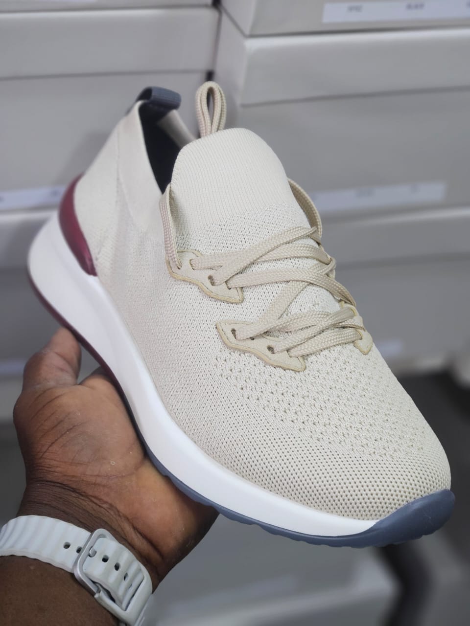 KNT Beige Sneaker