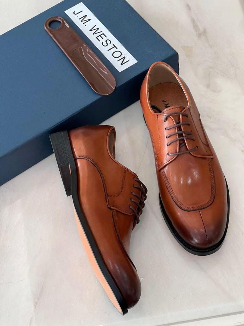 SOULIER AN@X MATIÈRE EN CUIR