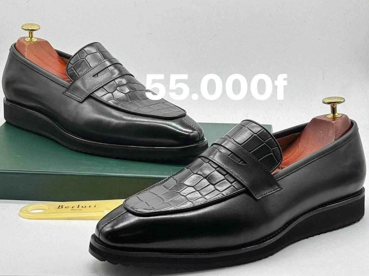 BERLUT PARISIENNE MATIÈRE CUIR