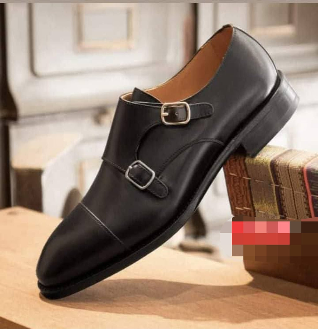 Soulier matière cuir semelle en cuir