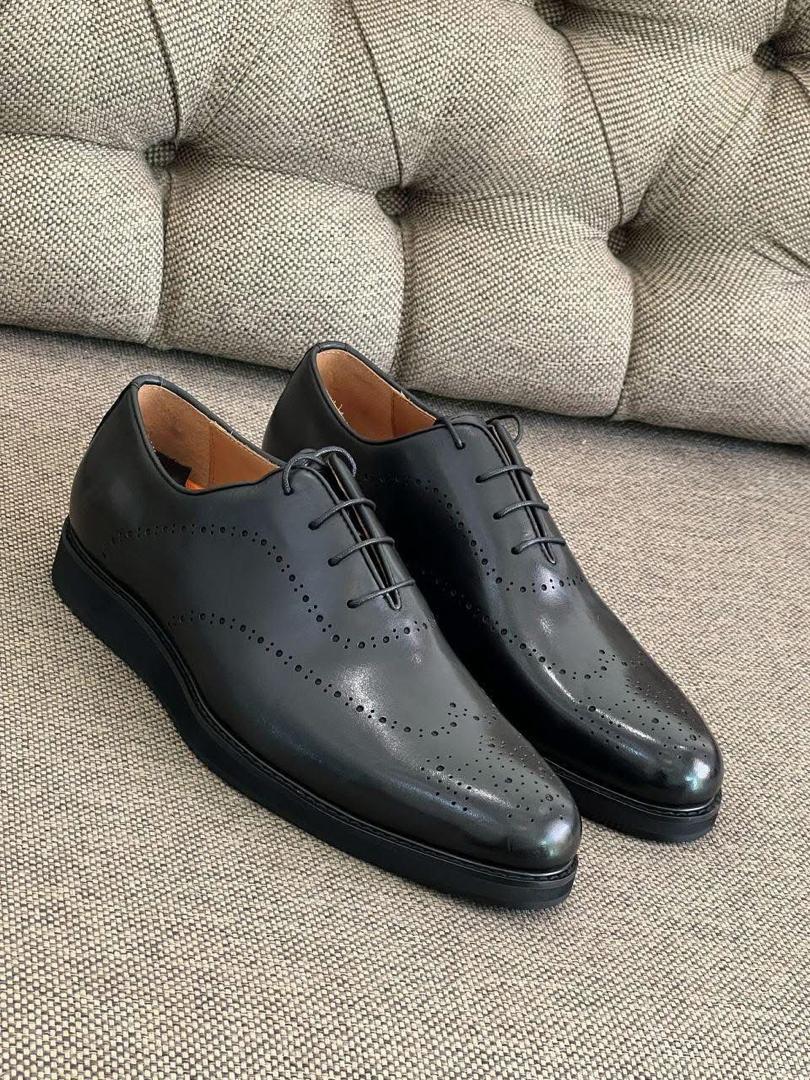 An@x matière cuir semelle gomme