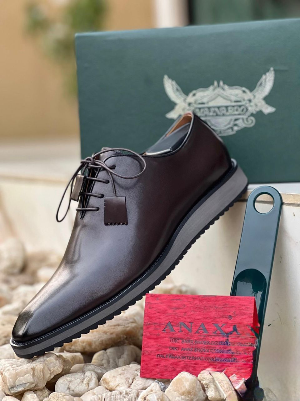 AN@X matière cuir semelle gomme