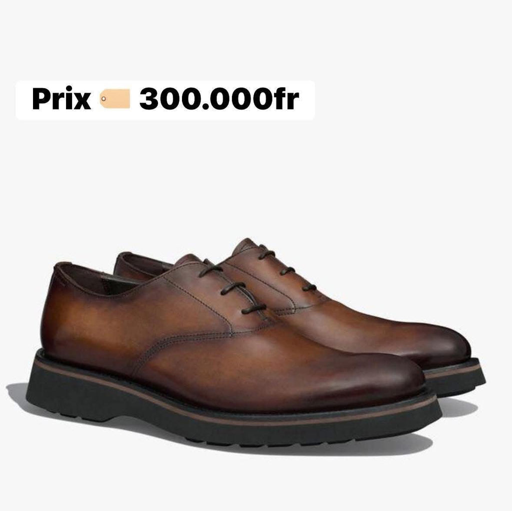 BERLUT PARISIENNE MATIÈRE CUIR SAMELLE GOMME