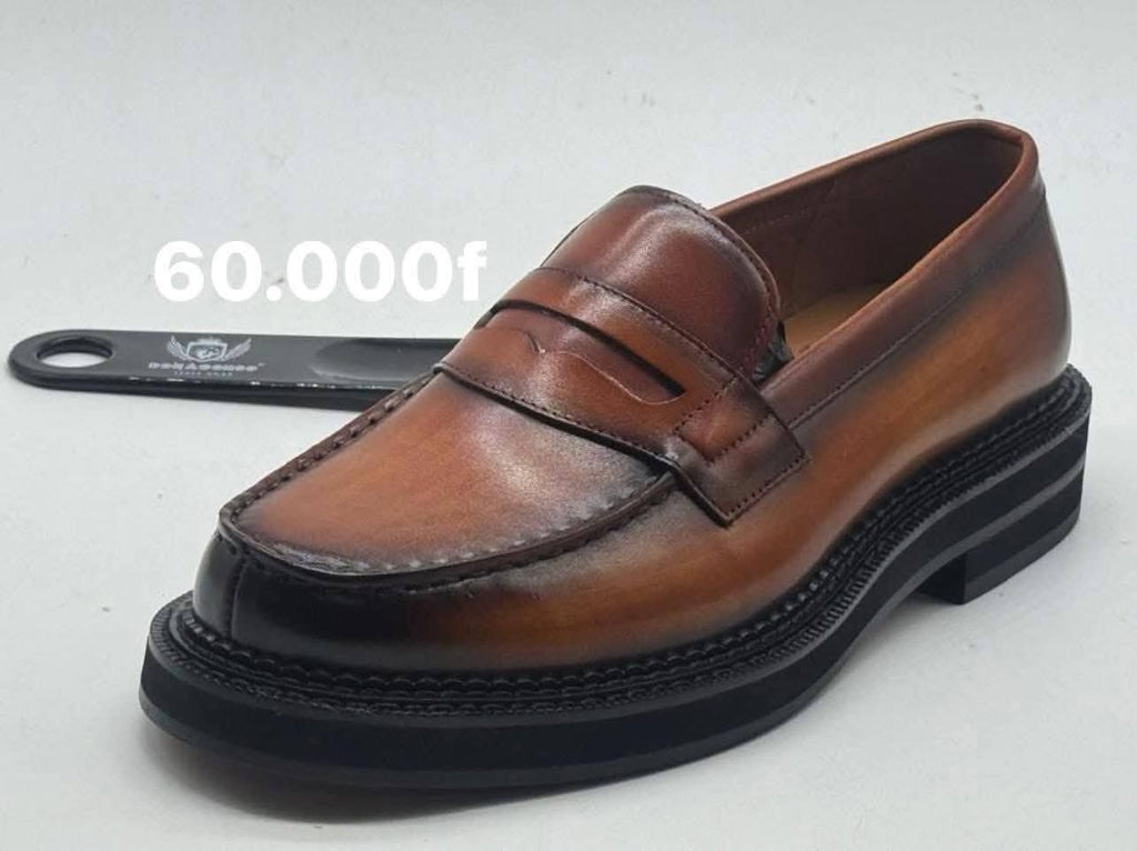 MOCASSINS en cuir