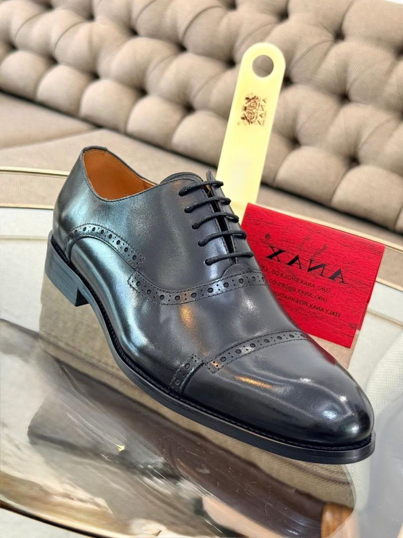 . SOULIER AN@X MATIÈRE EN CUIR