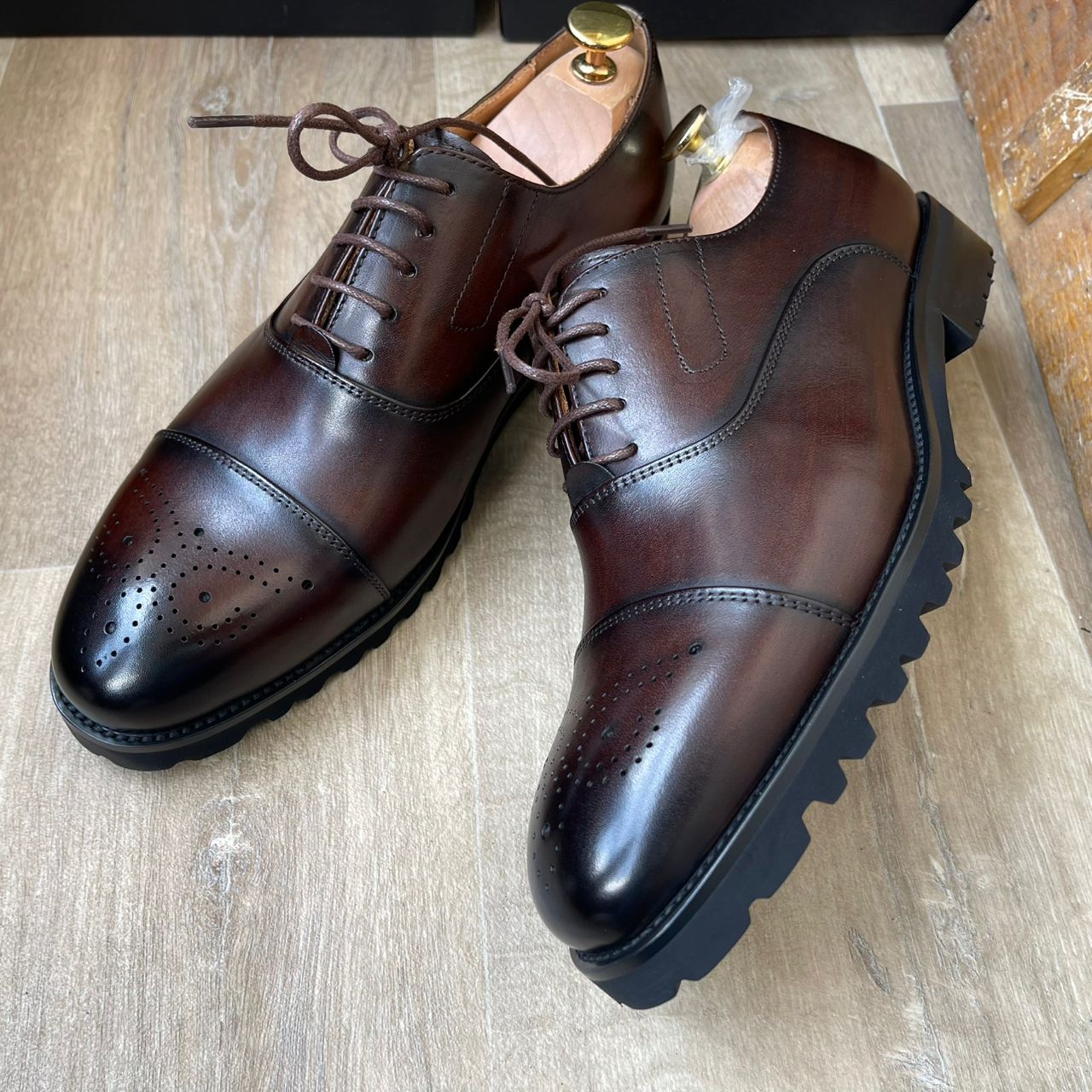 SOULiER en cuir semelle gomme